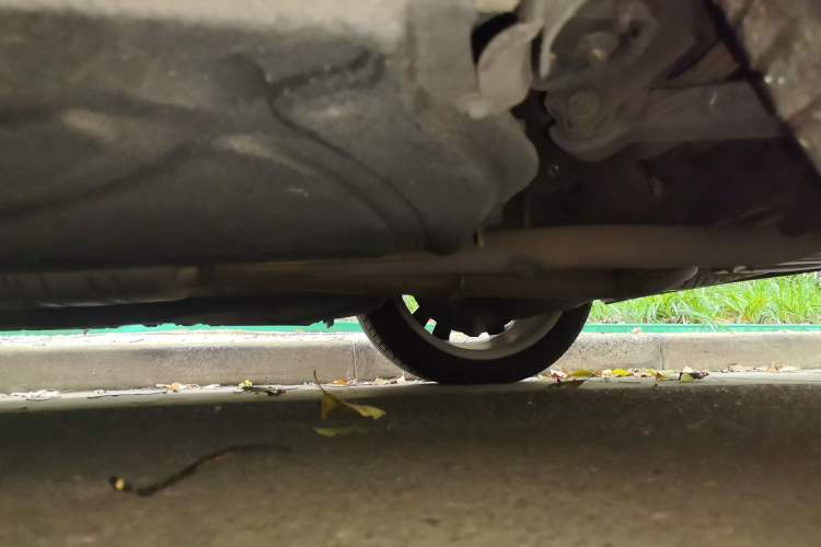 Used Mercedes-Benz E-Class 2014 Restyled E 260 L Sport Edition Chassis Rear Left