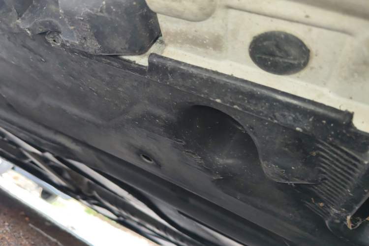 Used Mercedes-Benz E-Class 2014 E 200 Coupe Chassis Rear Left