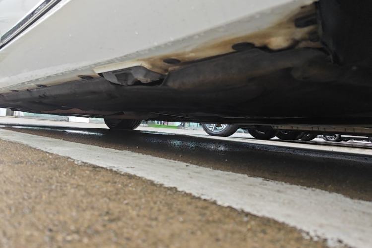 Used Mercedes-Benz E-Class 2014 E 300 L Chassis Rear Left