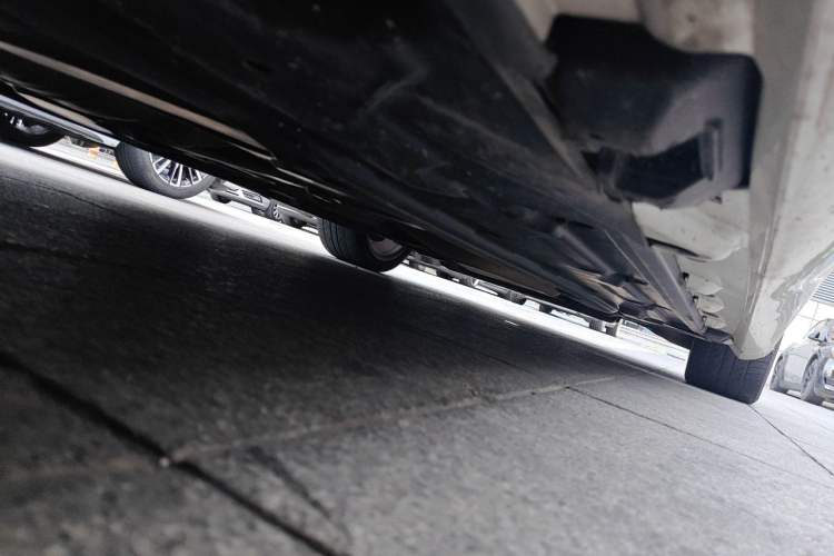 Used Mercedes-Benz E-Class 2014 E 200 Coupe Chassis Rear Right