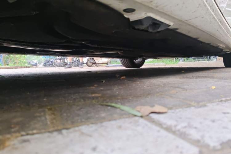Used Mercedes-Benz E-Class 2014 Restyled E 260 L Sport Edition Chassis Rear Right