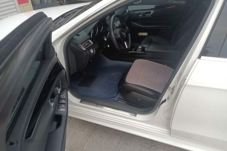 Used Mercedes-Benz E-Class 2014 Restyled E 260 L Sport Edition Driver Seat