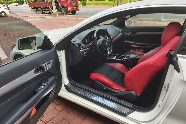 Used Mercedes-Benz E-Class 2014 E 200 Coupe Driver Seat