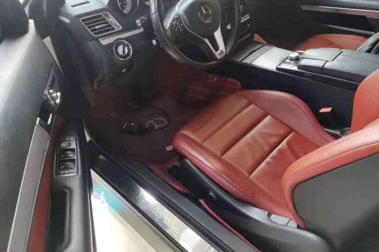 Used Mercedes-Benz E-Class 2014 E 260 Coupe Driver Seat