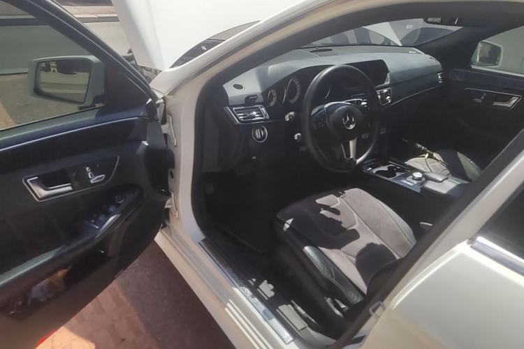 Used Mercedes-Benz E-Class 2014 Revised E 260 L Sport Luxury Edition Driver Seat
