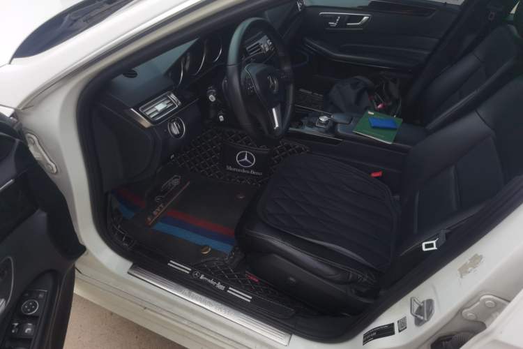 Used Mercedes-Benz E-Class 2014 Restyled E 260 L Sport Edition Driver Seat