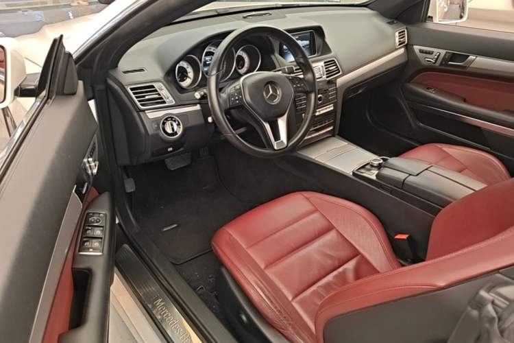 Used Mercedes-Benz E-Class 2014 E 200 Coupe Driver Seat