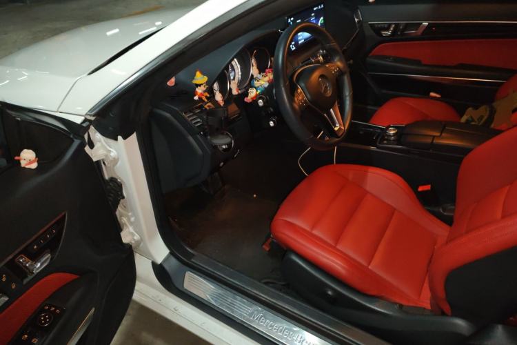Used Mercedes-Benz E-Class 2014 E 260 Coupe Driver Seat