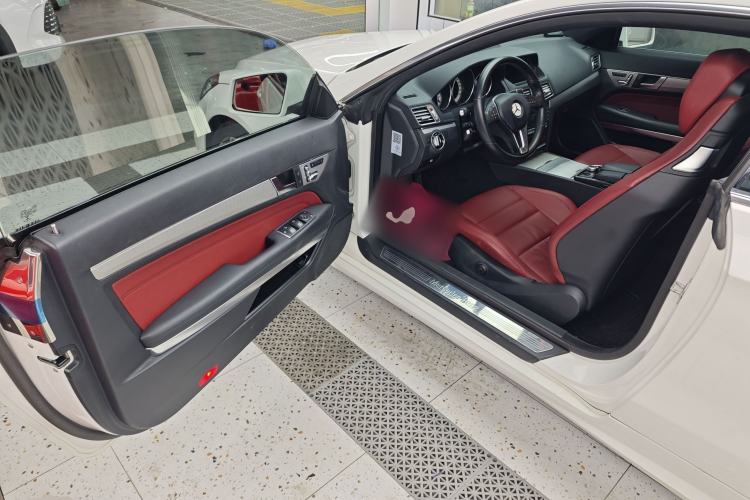 Used Mercedes-Benz E-Class 2014 E 200 Coupe Driver Seat