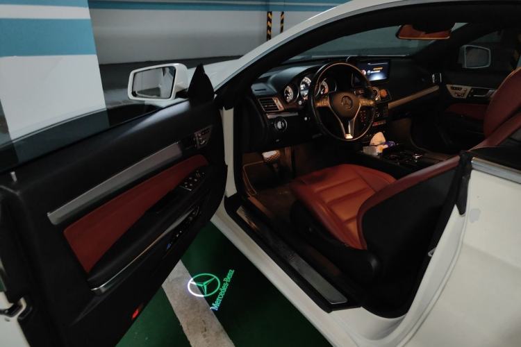 Used Mercedes-Benz E-Class 2014 E 200 Coupe Driver Seat