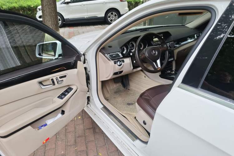 Used Mercedes-Benz E-Class 2014 Restyled E 260 L Sport Edition Driver Seat
