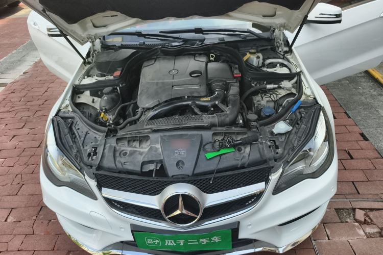 Used Mercedes-Benz E-Class 2014 E 200 Coupe Engine Bay