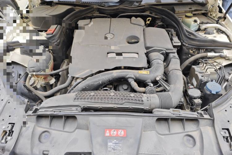 Used Mercedes-Benz E-Class 2014 E 200 Coupe Engine Bay