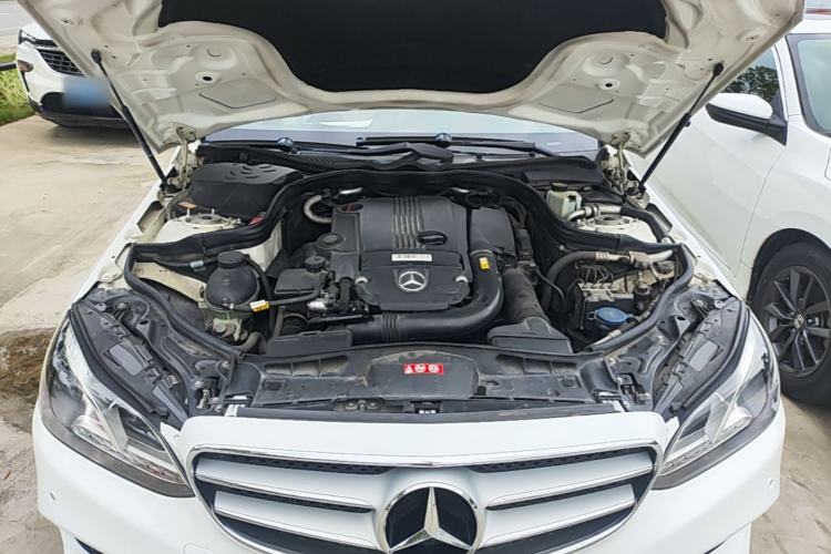 Used Mercedes-Benz E-Class 2014 Restyled E 260 L Sport Edition Engine Bay