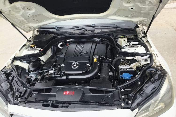 Used Mercedes-Benz E-Class 2014 E 260 L Sport Edition Engine Bay