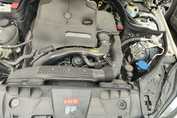 Used Mercedes-Benz E-Class 2014 E 200 Coupe Engine Bay