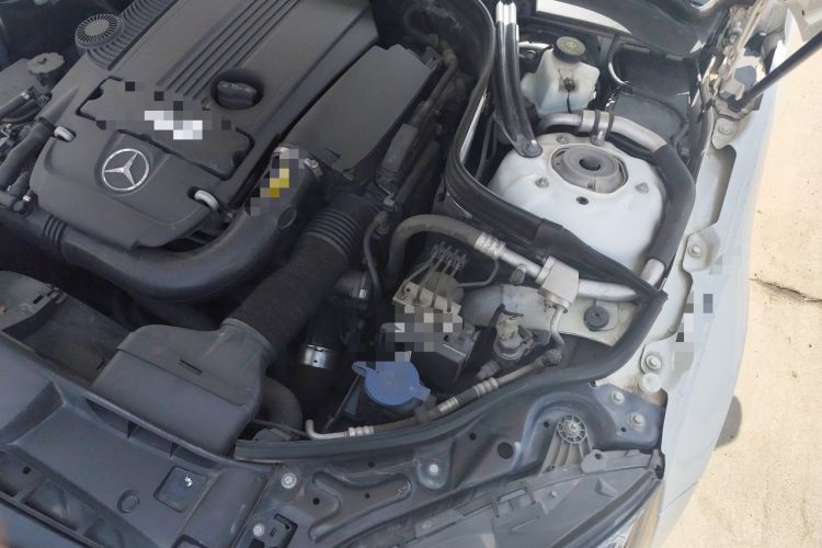 Used Mercedes-Benz E-Class 2014 Revised E 260 L Sport Luxury Edition Engine Bay Left