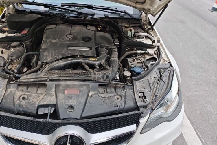 Used Mercedes-Benz E-Class 2014 E 200 Coupe Engine Bay Left