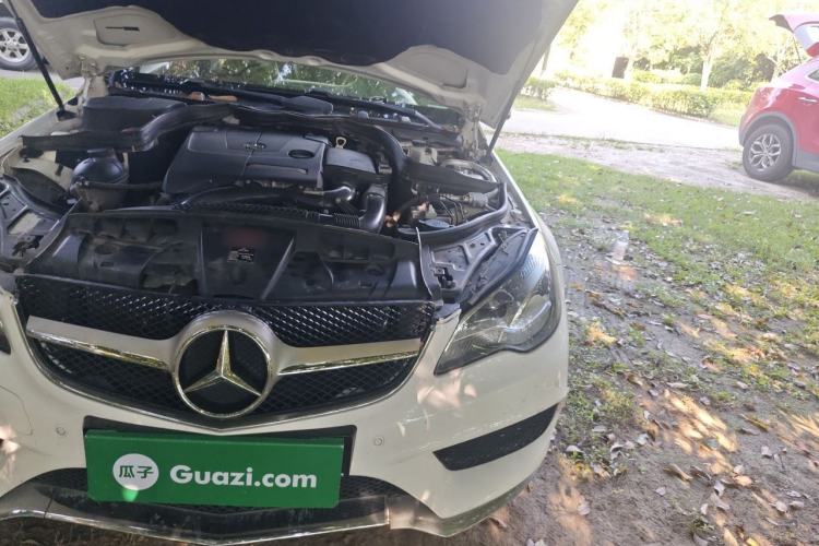 Used Mercedes-Benz E-Class 2014 E 200 Coupe Engine Bay Left