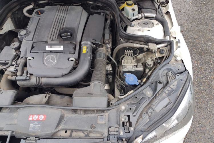 Used Mercedes-Benz E-Class 2014 Restyled E 260 L Sport Edition Engine Bay Left