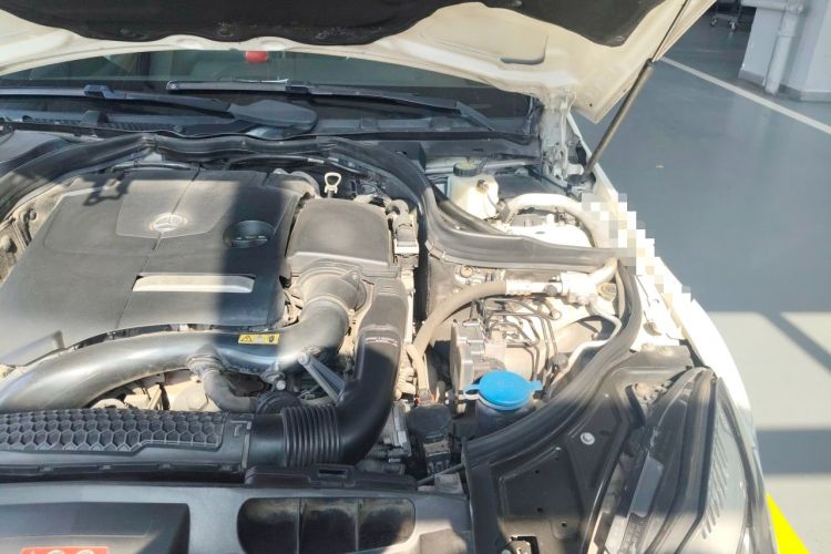 Used Mercedes-Benz E-Class 2014 E 200 Coupe Engine Bay Left