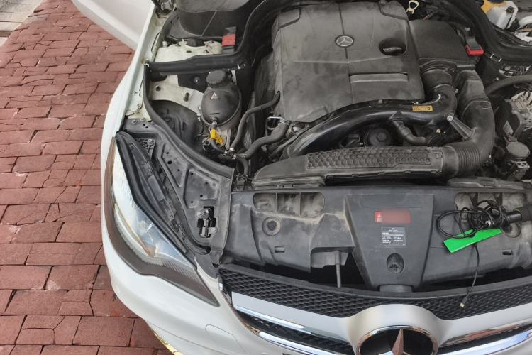 Used Mercedes-Benz E-Class 2014 E 200 Coupe Engine Bay Right