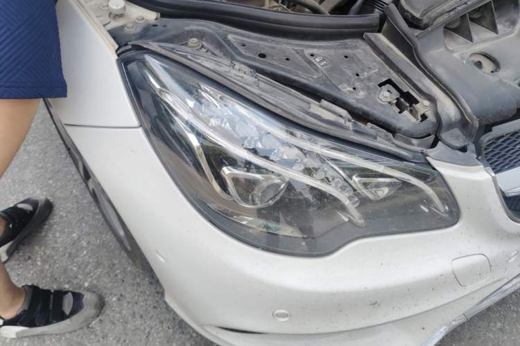 Used Mercedes-Benz E-Class 2014 E 260 Coupe Engine Bay Right
