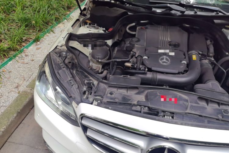 Used Mercedes-Benz E-Class 2014 Restyled E 260 L Sport Edition Engine Bay Right
