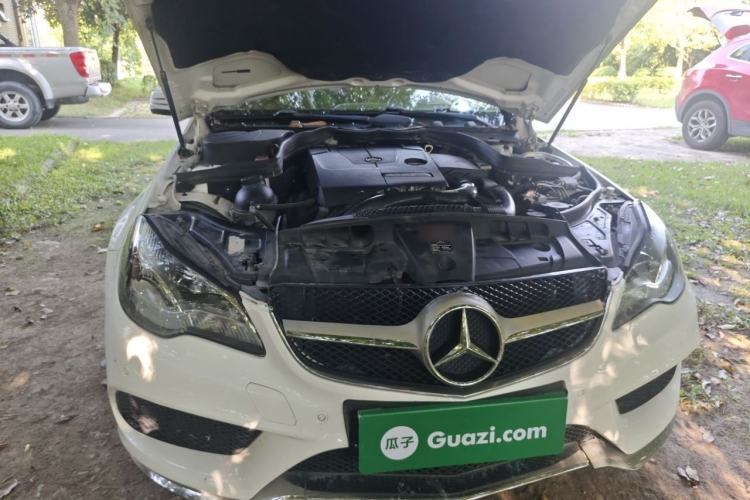 Used Mercedes-Benz E-Class 2014 E 200 Coupe Engine Bay Right