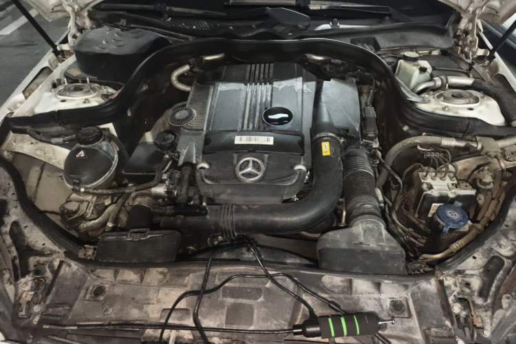 Used Mercedes-Benz E-Class 2014 Restyled E 260 L Sport Edition Engine Bay