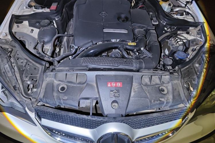 Used Mercedes-Benz E-Class 2014 E 200 Coupe Engine Bay