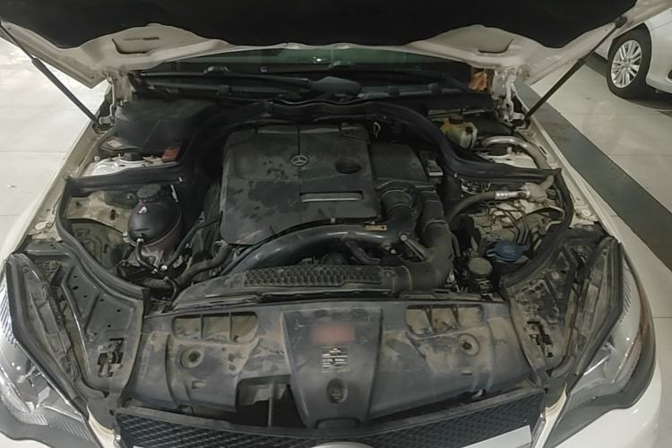 Used Mercedes-Benz E-Class 2014 E 200 Coupe Engine Bay