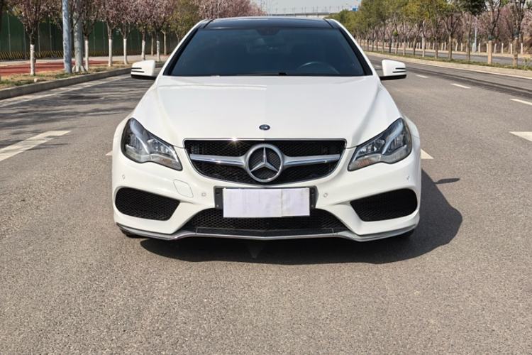 Used Mercedes-Benz E-Class 2014 E 200 Coupe Exterior 1