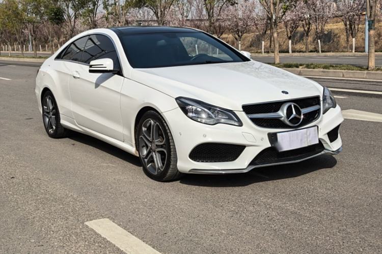Used Mercedes-Benz E-Class 2014 E 200 Coupe Exterior 2