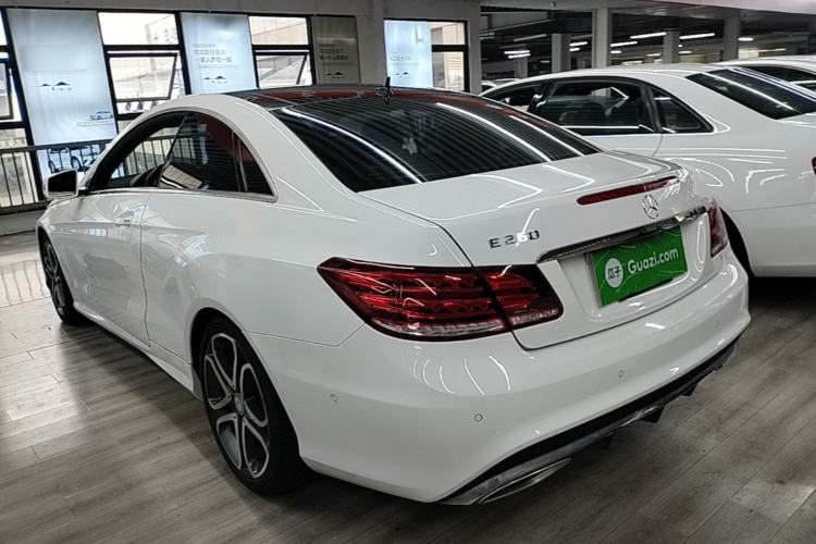 Used Mercedes-Benz E-Class 2014 E 200 Coupe Exterior 2