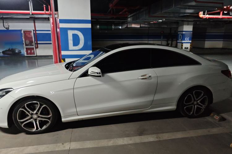 Used Mercedes-Benz E-Class 2014 E 200 Coupe Exterior 2