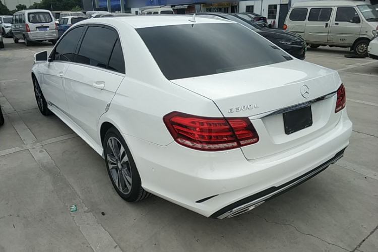 Used Mercedes-Benz E-Class 2014 E 300 L Sport Edition Exterior 2