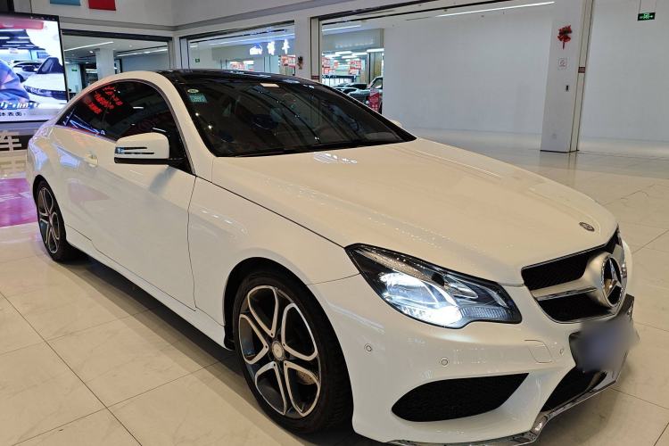 Used Mercedes-Benz E-Class 2014 E 200 Coupe Exterior 3