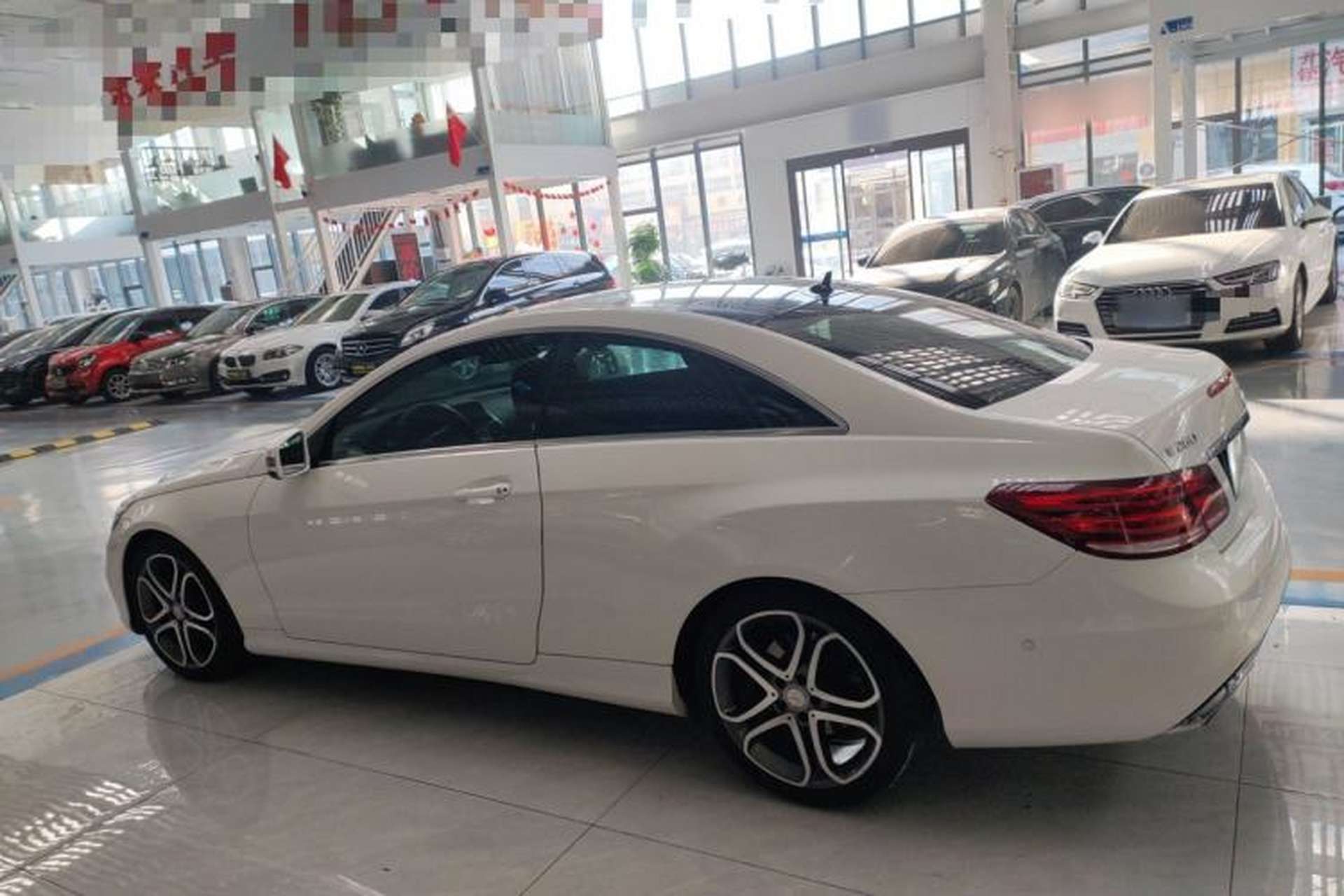 Used Mercedes-Benz E-Class 2014 E 260 Coupe Exterior 3