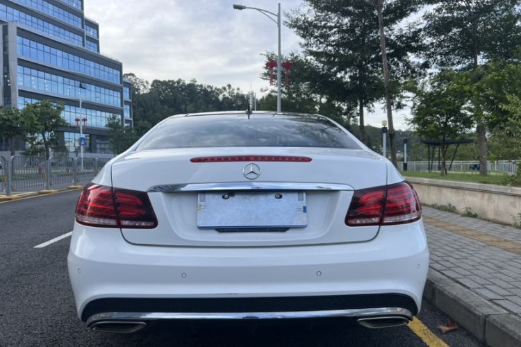 Used Mercedes-Benz E-Class 2014 E 200 Coupe Exterior 4