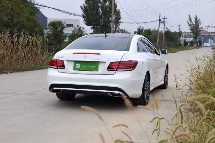 Used Mercedes-Benz E-Class 2014 E 260 Coupe Exterior 4