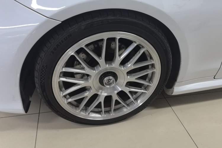 Used Mercedes-Benz E-Class 2014 E 260 Coupe Exterior 4