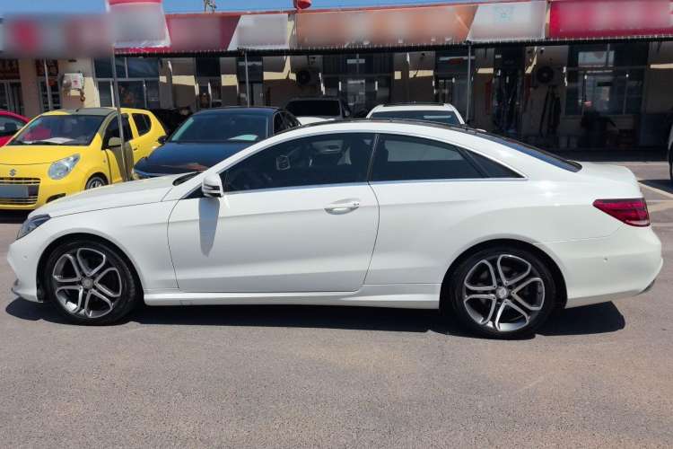 Used Mercedes-Benz E-Class 2014 E 200 Coupe Exterior 5
