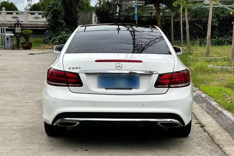 Used Mercedes-Benz E-Class 2014 E 260 Coupe Exterior 5