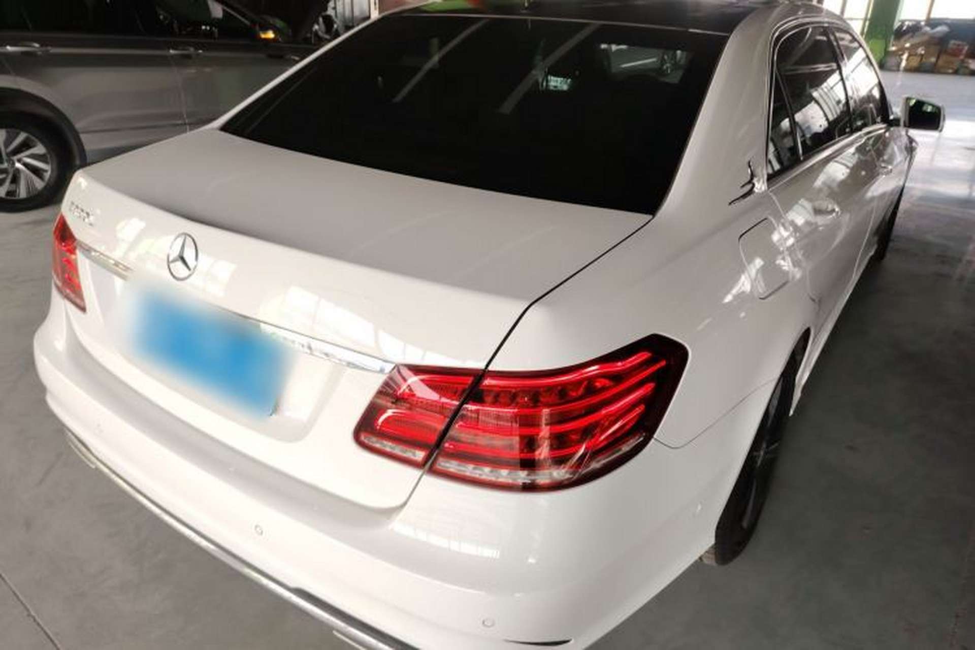 Used Mercedes-Benz E-Class 2014 E 300 L Sport Edition Exterior 5
