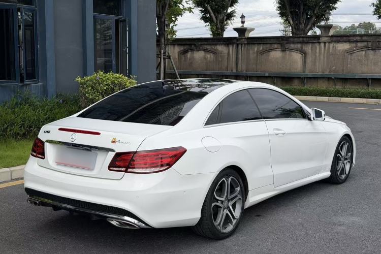 Used Mercedes-Benz E-Class 2014 E 260 Coupe Exterior 6