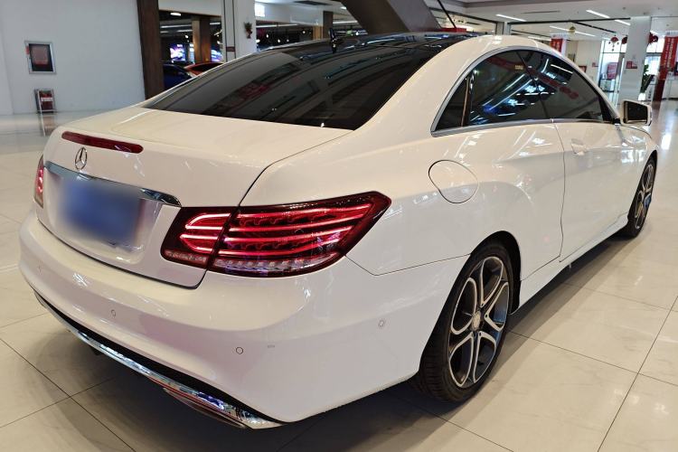 Used Mercedes-Benz E-Class 2014 E 200 Coupe Exterior 6
