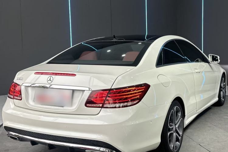Used Mercedes-Benz E-Class 2014 E 200 Coupe Exterior 6