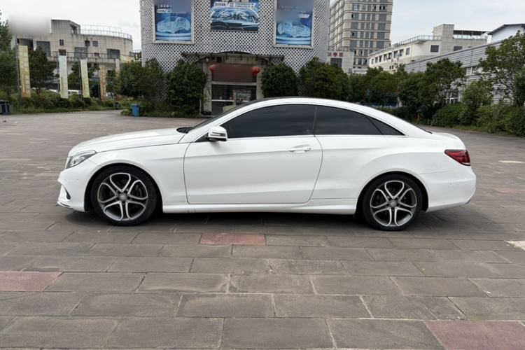 Used Mercedes-Benz E-Class 2014 E 200 Coupe Exterior 6