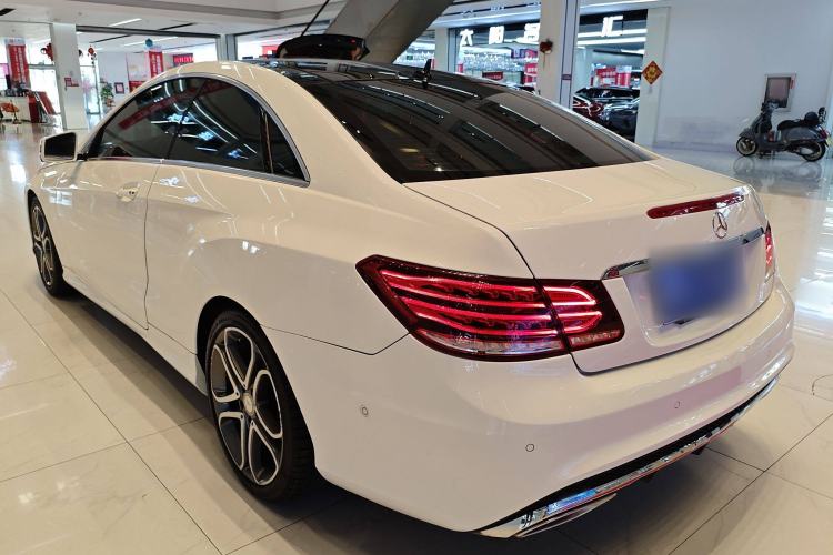 Used Mercedes-Benz E-Class 2014 E 200 Coupe Exterior 8